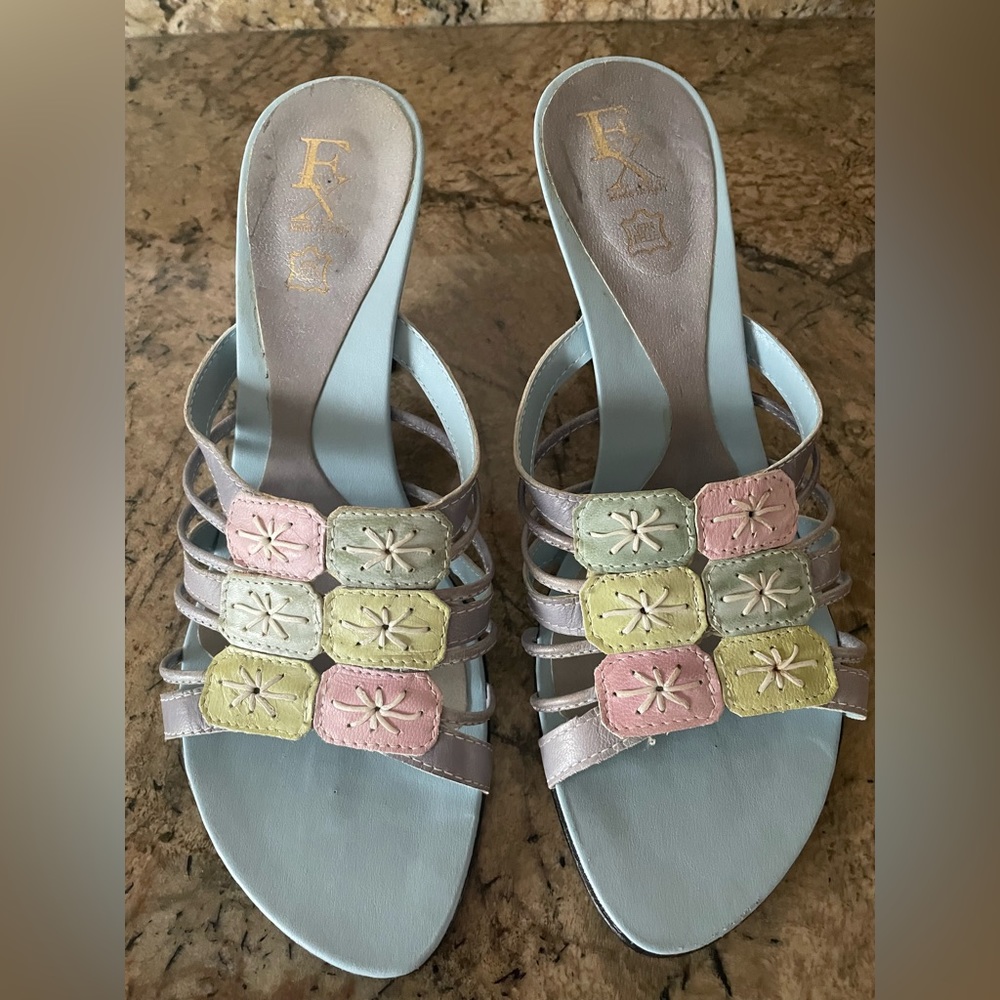 Vera Pelle FX size 10 (41) Italian made open toe wedge shoe